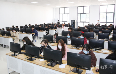 合肥信息技术职业学院5697名学生参加全国高等学校计算机水平考试